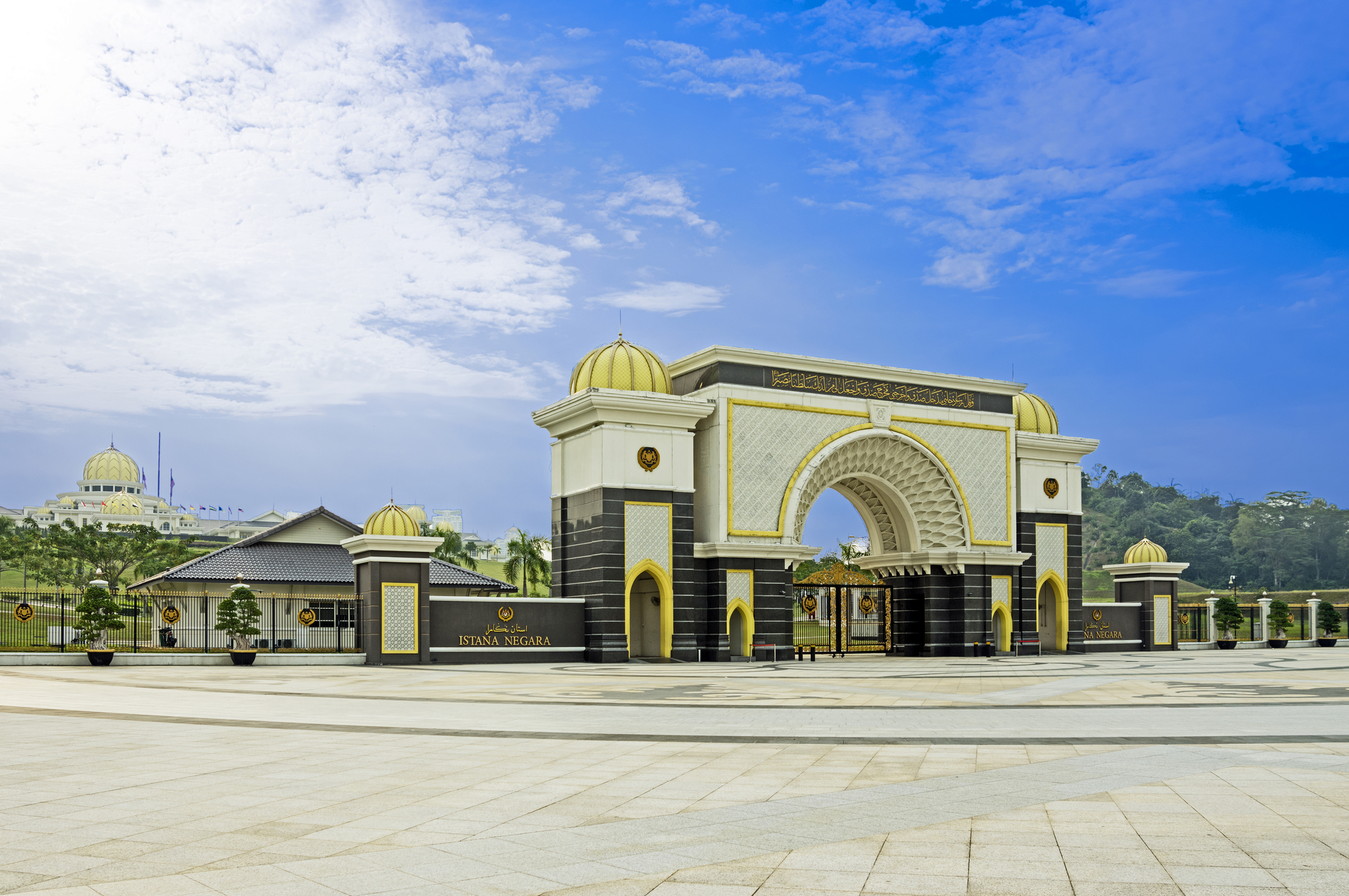 王宮（イスタナ・ネガラ）